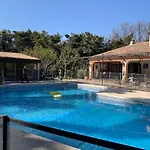 Sejour Detente Avec Piscine *