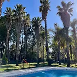 Sejour Detente Avec Piscine * Йер