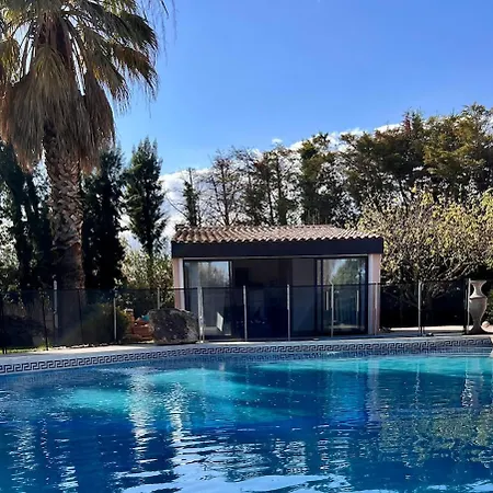 Sejour Detente Avec Piscine Hyeres
